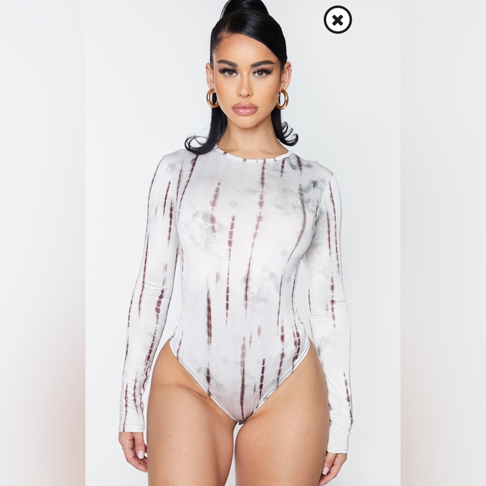 Pretty Little Thing Shape Cream Tie Dye Cut Out Back Long Sleeve Bodysuit